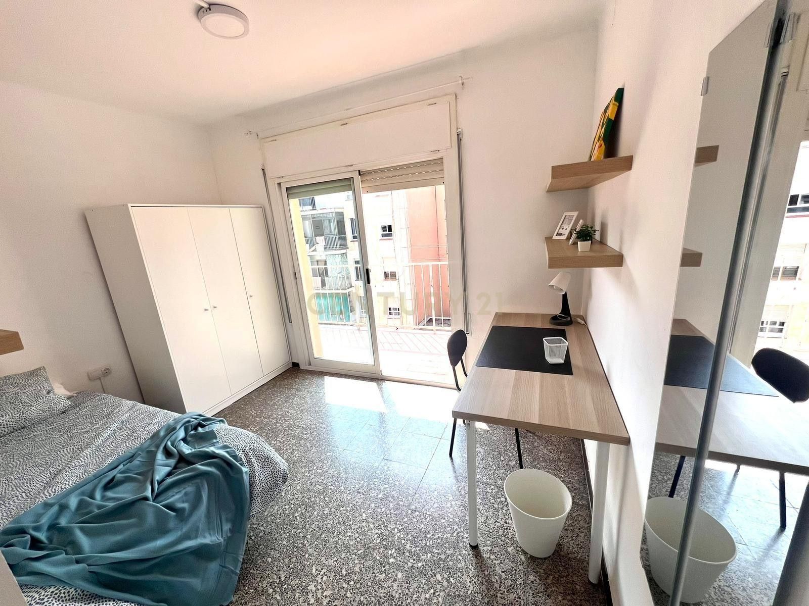 Bedroom of Apartments for sale in Mataró  with Balcony