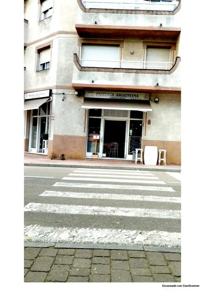 Local comercial en venta en De Saragossa
