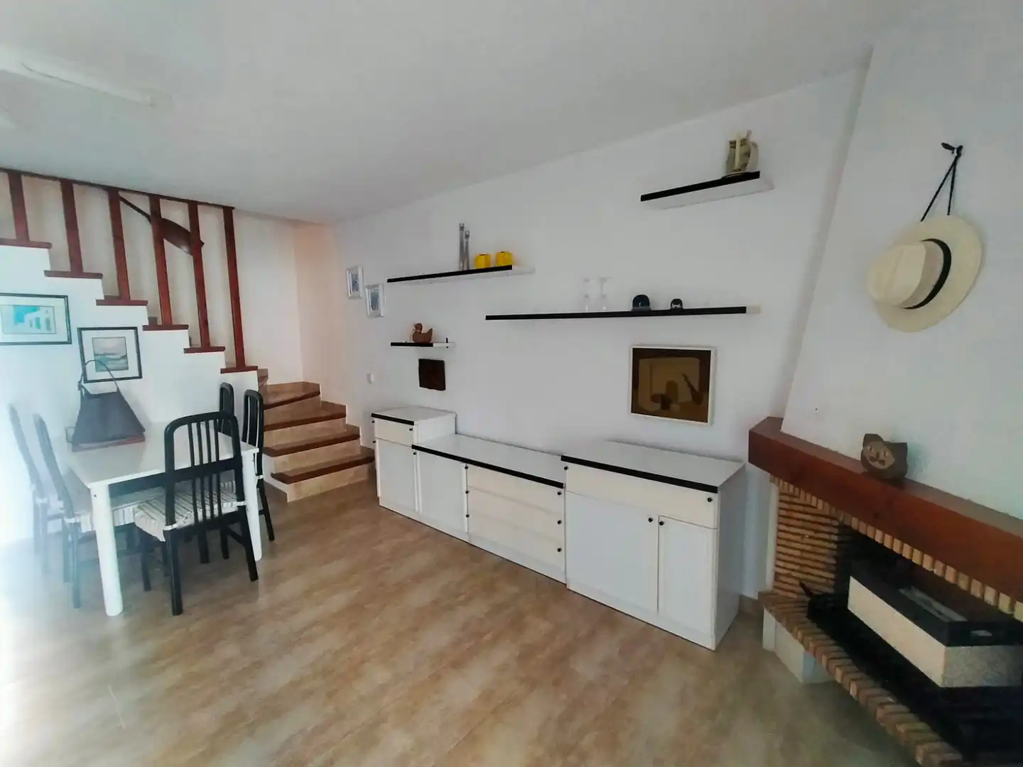 Casa adosada de alquiler en El Vendrell con Aire acondicionado, Jardín privado y Terraza