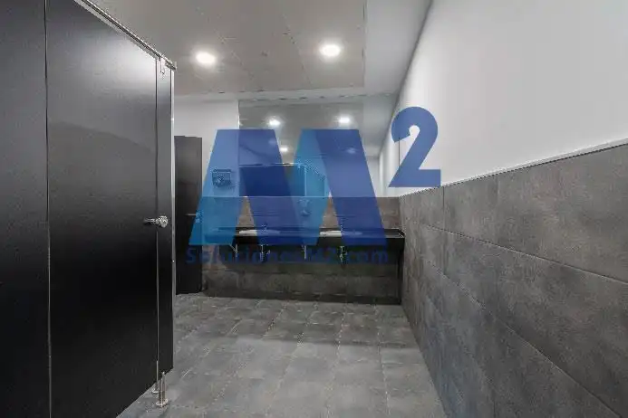 Baño de Oficina de alquiler en Getafe