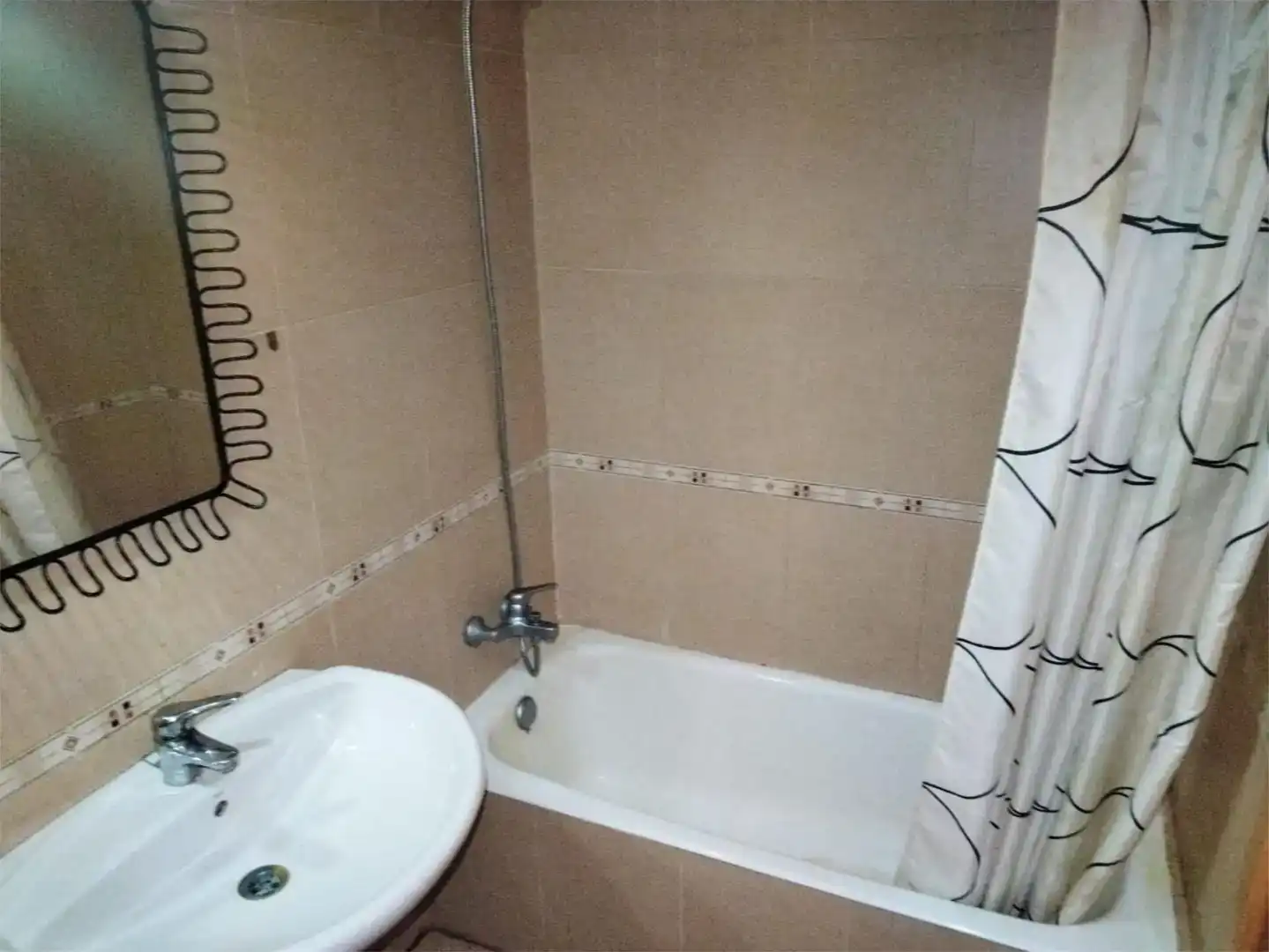 Bany de Pis en venda en Lemoa