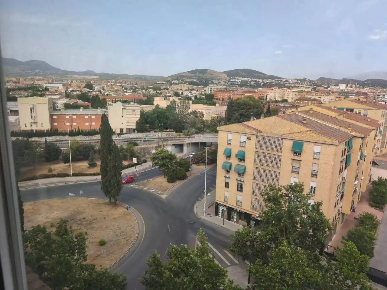 Vista exterior de Pis en venda en Granada amb Terrassa