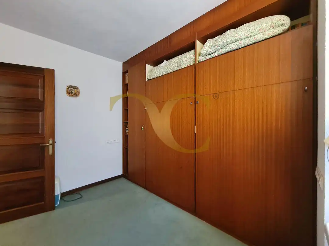 Dormitori de Casa o xalet en venda en Castropol amb Calefacció, Jardí privat i Terrassa