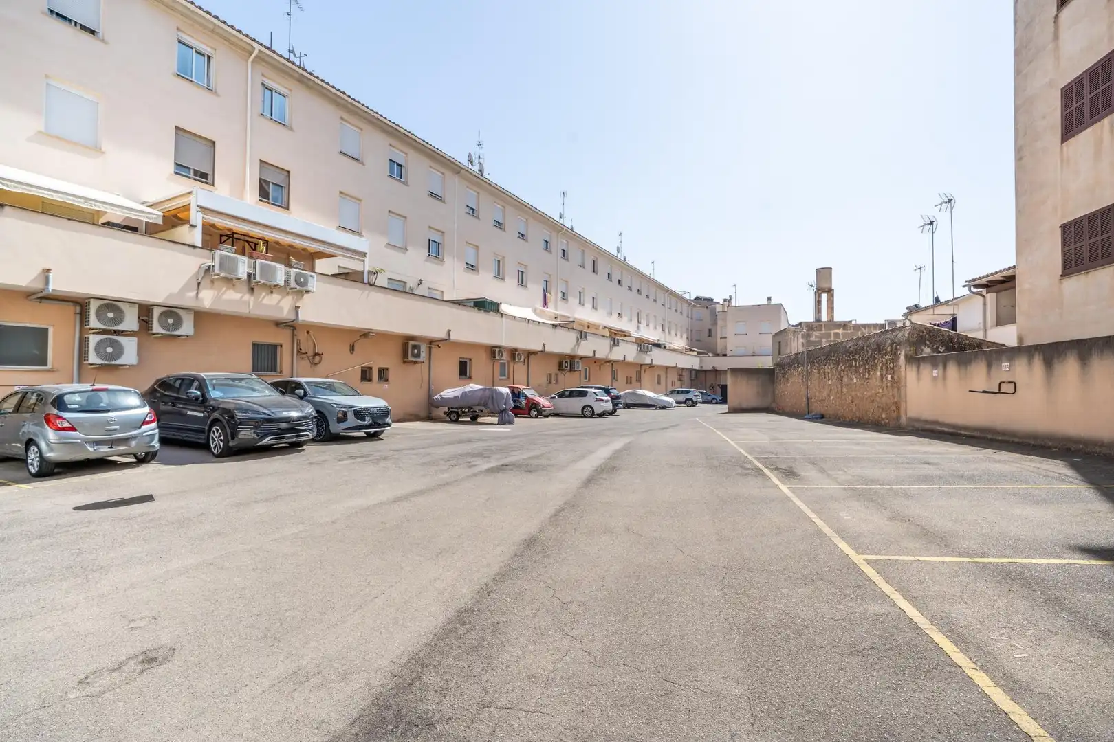 Parking de Piso en venta en Campos con Aire acondicionado, Amueblado y Balcón