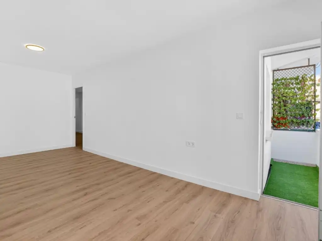 Apartament en venda a Calle San Emigdio, imagen 2
