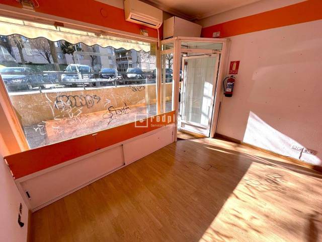 Local comercial en Alquiler en URUGUAY en La Espinilla - Parque Blanco