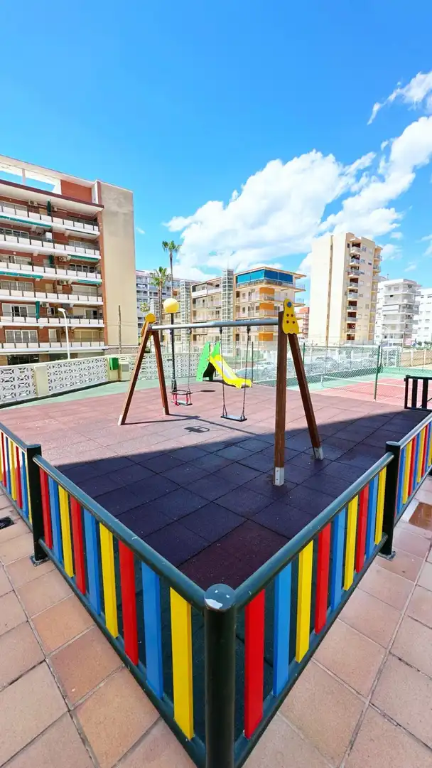 Terraza de Apartamento en venta en Gandia con Amueblado, Balcón y Piscina comunitaria