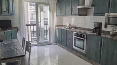 VENTA PISO CAMARIÑAS, imatge 3