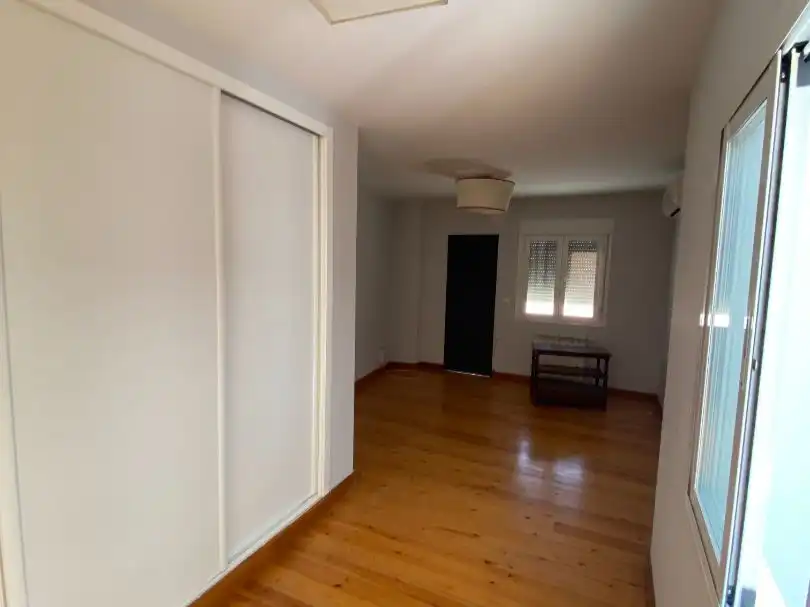 Dormitori de Casa o xalet en venda en Centro