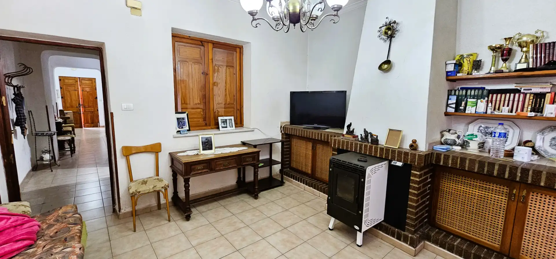 Sala de estar de Casa adosada en venta en Totana con Terraza, Trastero y Amueblado
