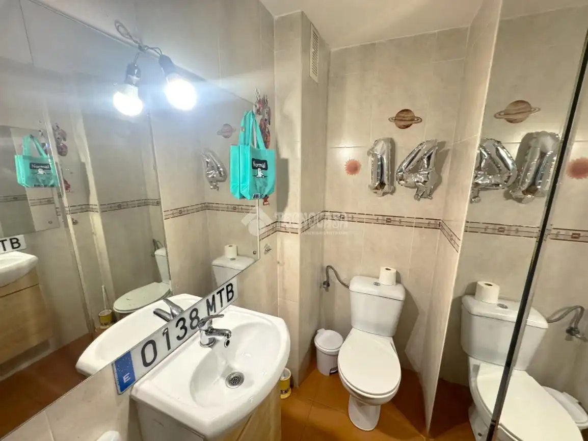 Baño de Piso en venta en Alcalá de Henares con Aire acondicionado y Calefacción