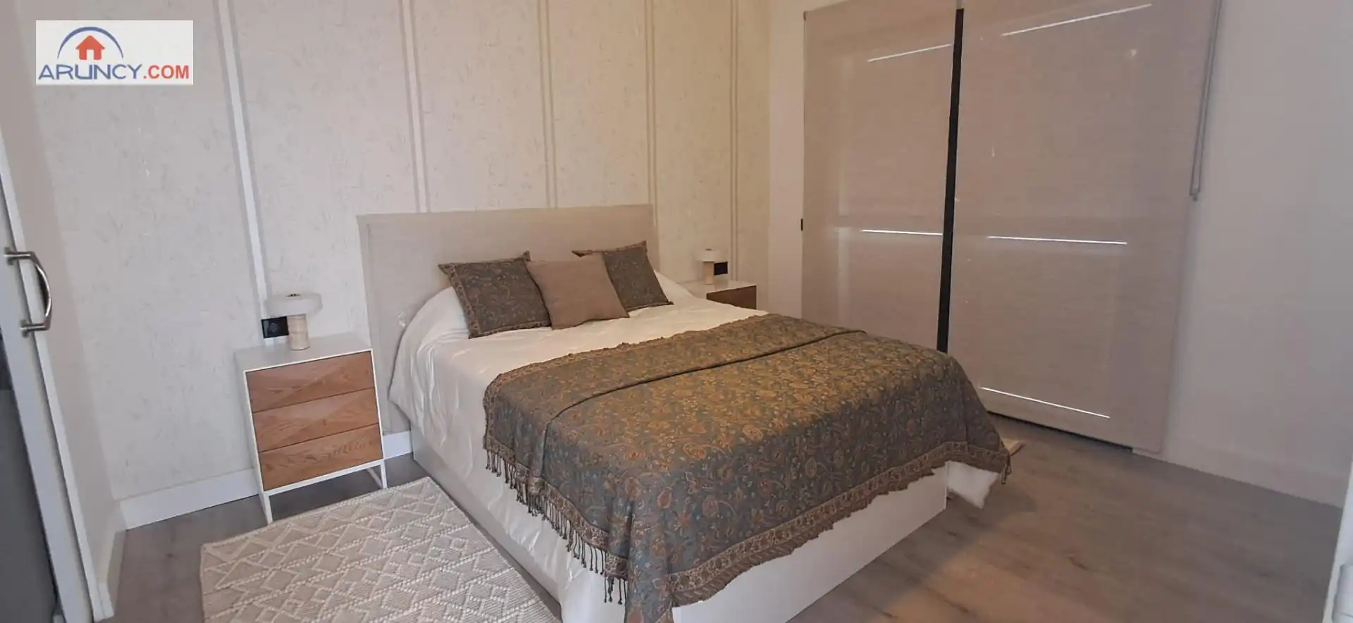Dormitori de Casa o xalet de lloguer en Montequinto amb Aire condicionat, Jardí privat i Traster