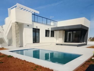 Casa con piscina in vendita a Els Poblets