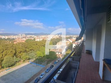 Piso con ascensor en venta en Carrer de Salmerón