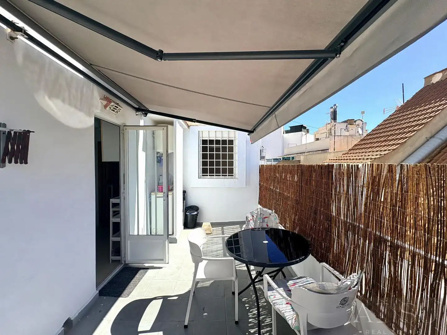Appartamento con ascensore in affitto a Santissima Trinitat, imagen 7