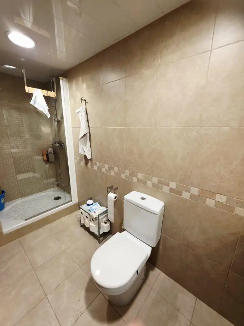 Badezimmer von Haus oder Chalet zum Verkauf in Castellbisbal mit Klimaanlage, Privatgarten und Terrasse