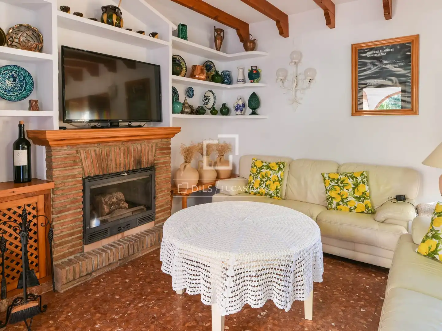 Sala d'estar de Casa o xalet en venda en Málaga amb Aire condicionat, Calefacció i Jardí privat