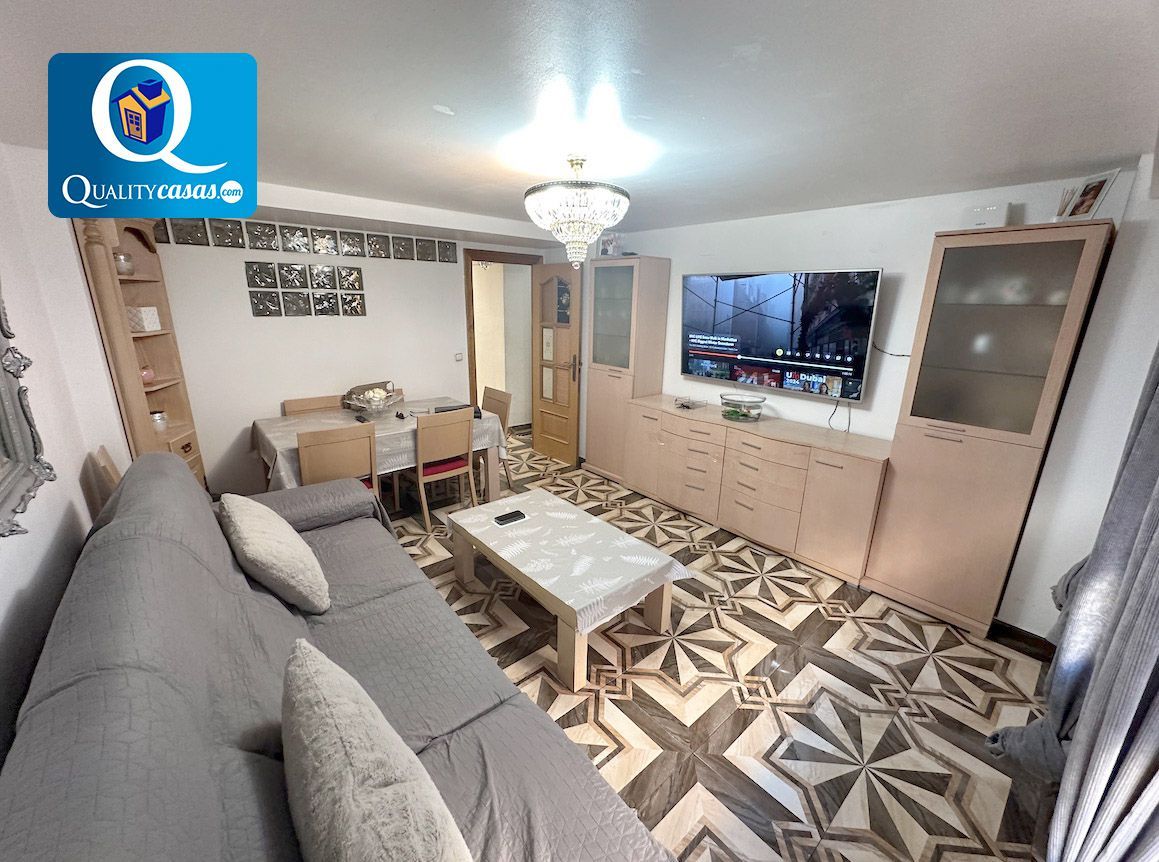 Sala de estar de Apartamento en venta en Alicante / Alacant con Aire acondicionado