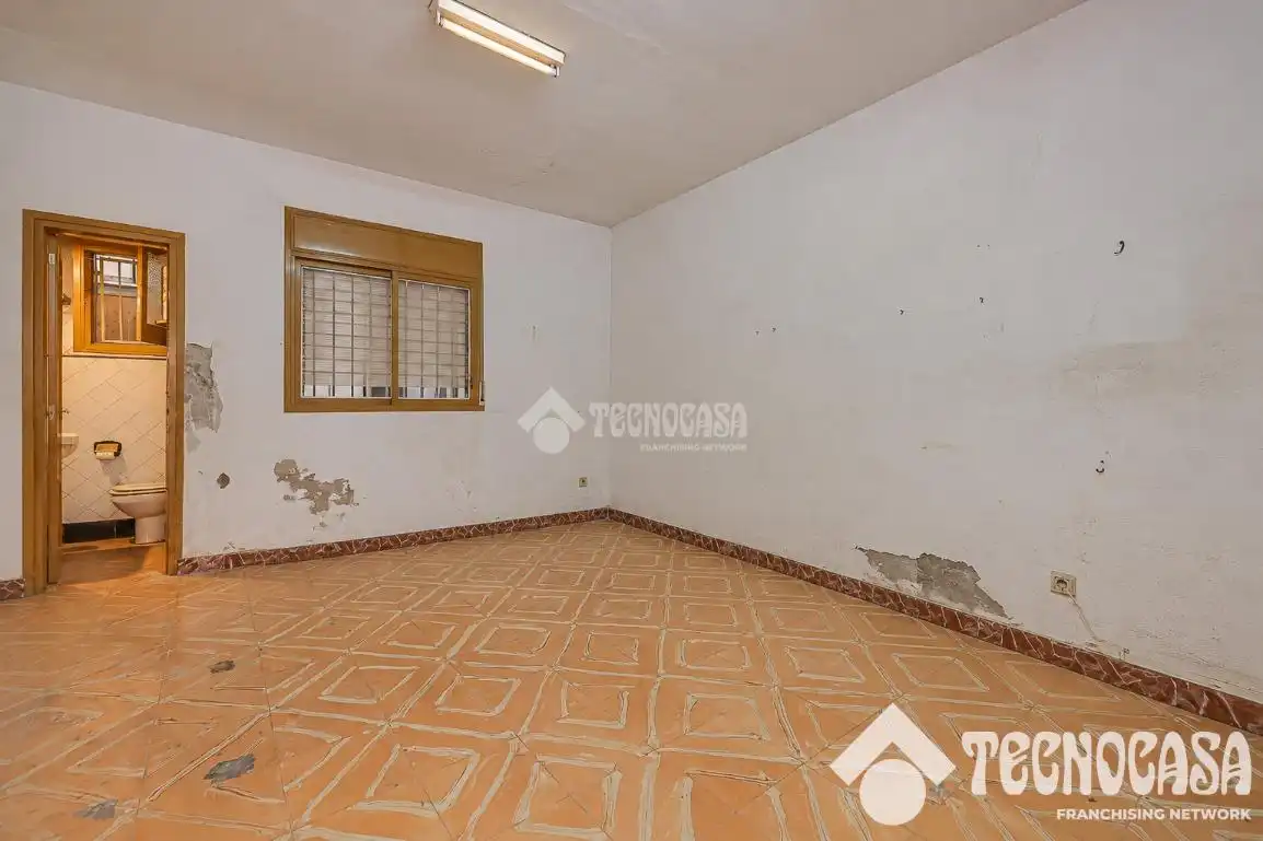Local comercial en venda a Centre, imagen 4