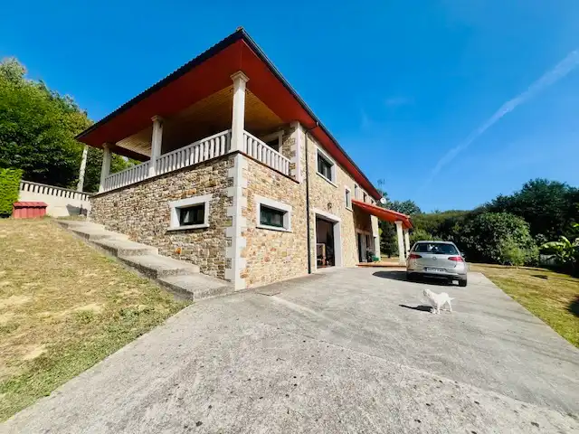 Vista exterior de Casa o chalet en venta en Carral con Calefacción, Jardín privado y Parquet
