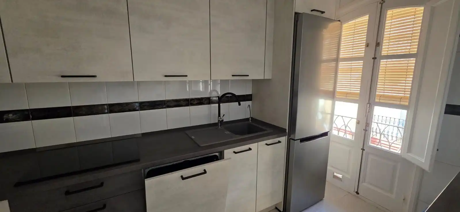 Flat for sale in ALFREDO ALMUNIA, imagen 5