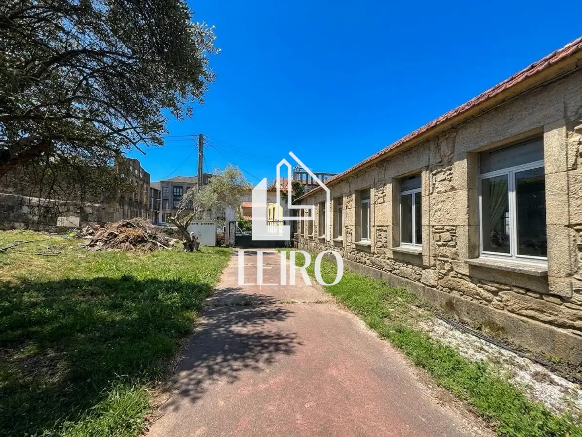 Vista exterior de Edifici en venda en Catoira amb Piscina comunitària