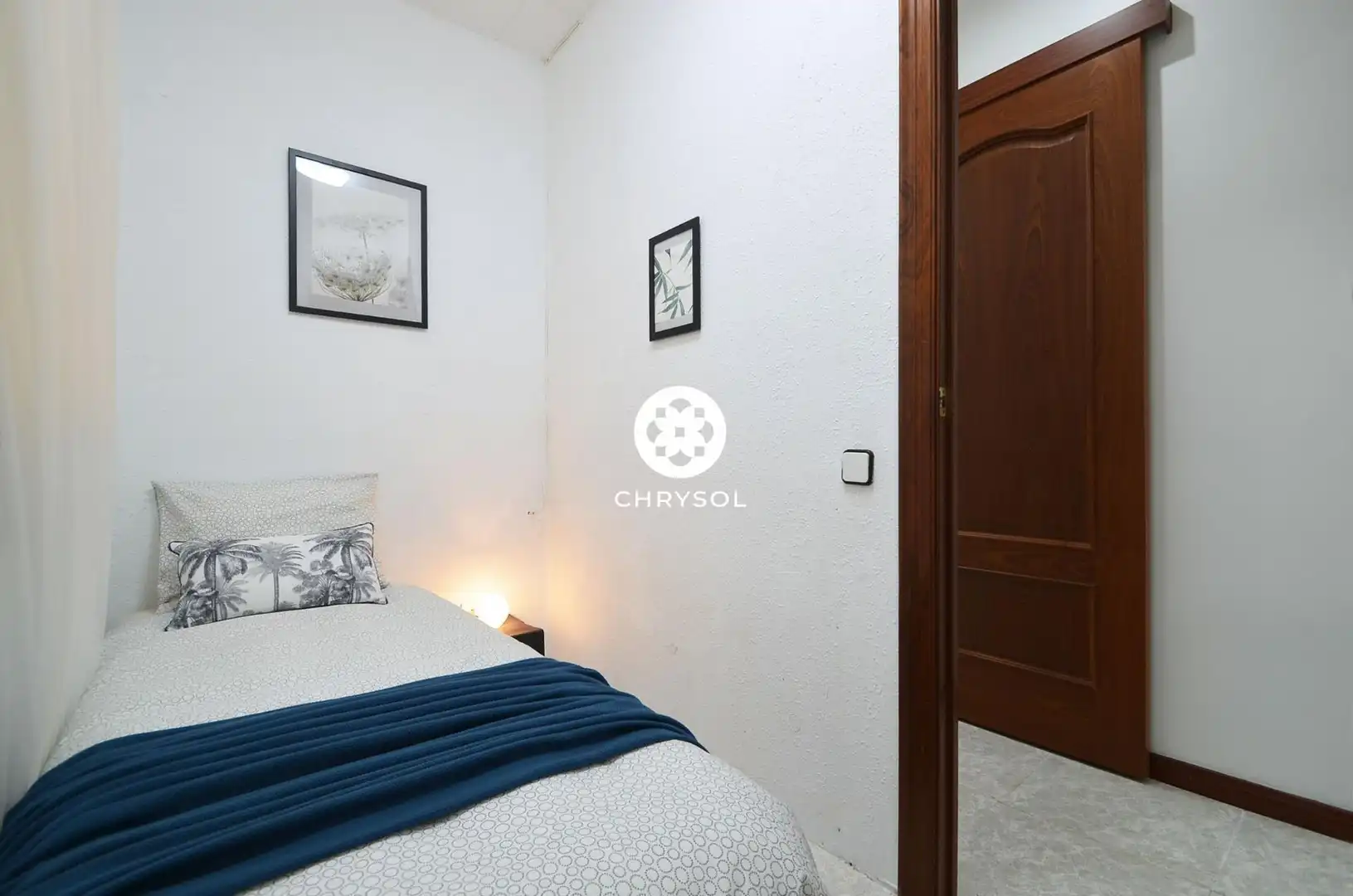Dormitori de Pis en venda en Barcelona amb Terrassa, Traster i Alarma