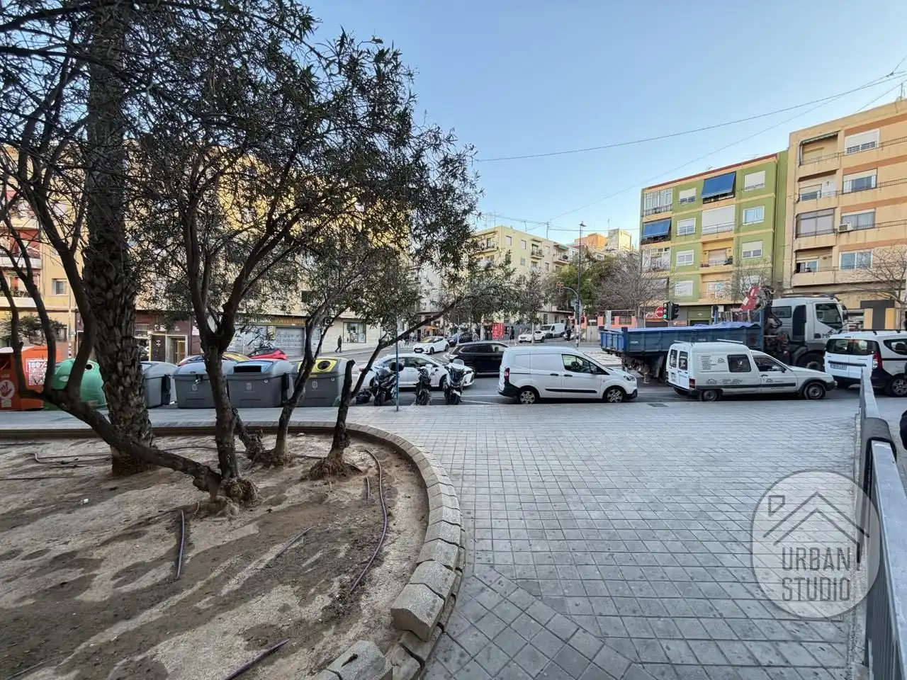 Parking of Flat for sale in Alicante / Alacant  with Air Conditioner and Furnished