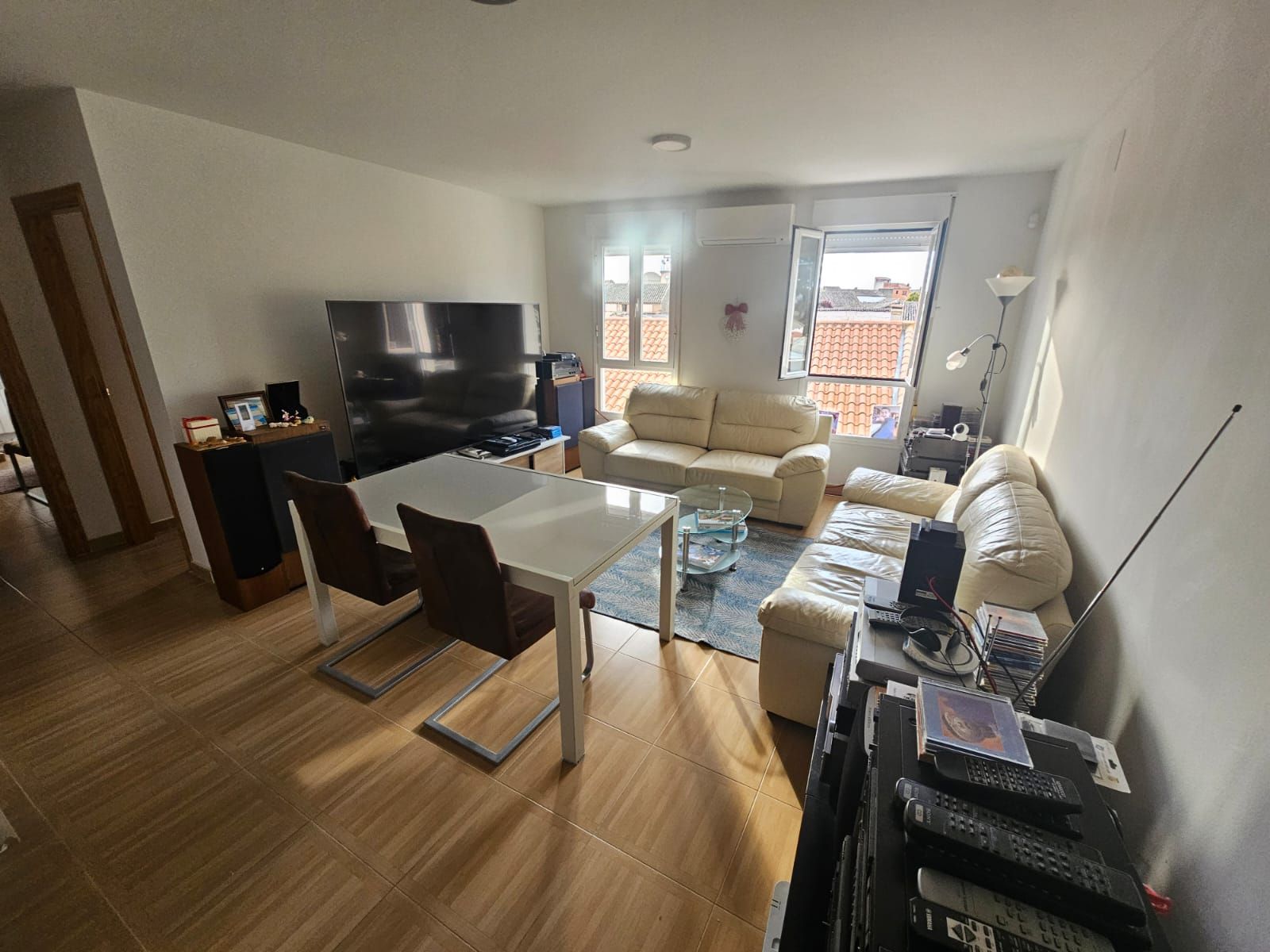 Living room of Flat for sale in Calera y Chozas  with Air Conditioner, Heating and Terrace