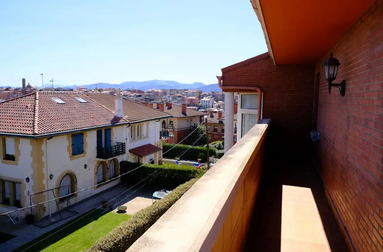 Terrassa de Àtic en venda en Getxo  amb Calefacció, Terrassa i Traster