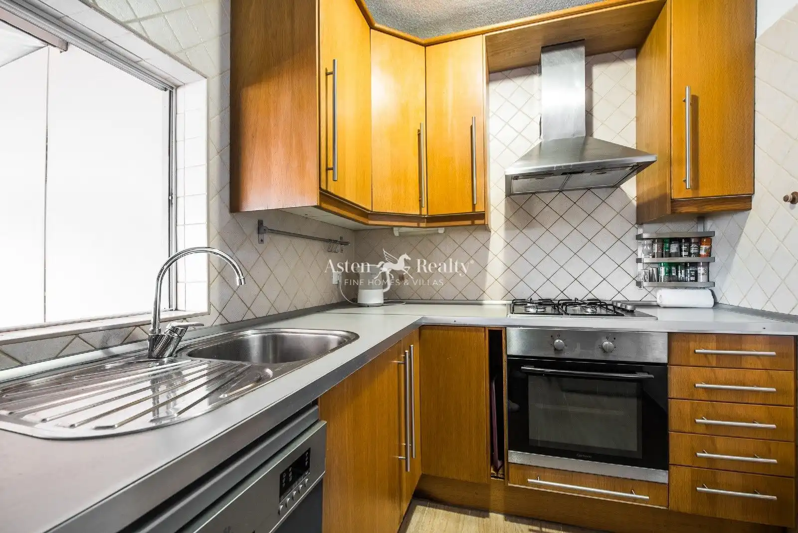 Cocina de Ático en venta en Arona con Terraza, Trastero y Piscina
