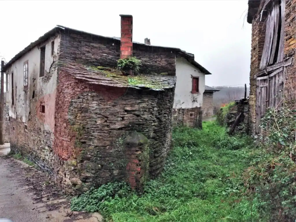 Casa o chalet en venta en O Incio