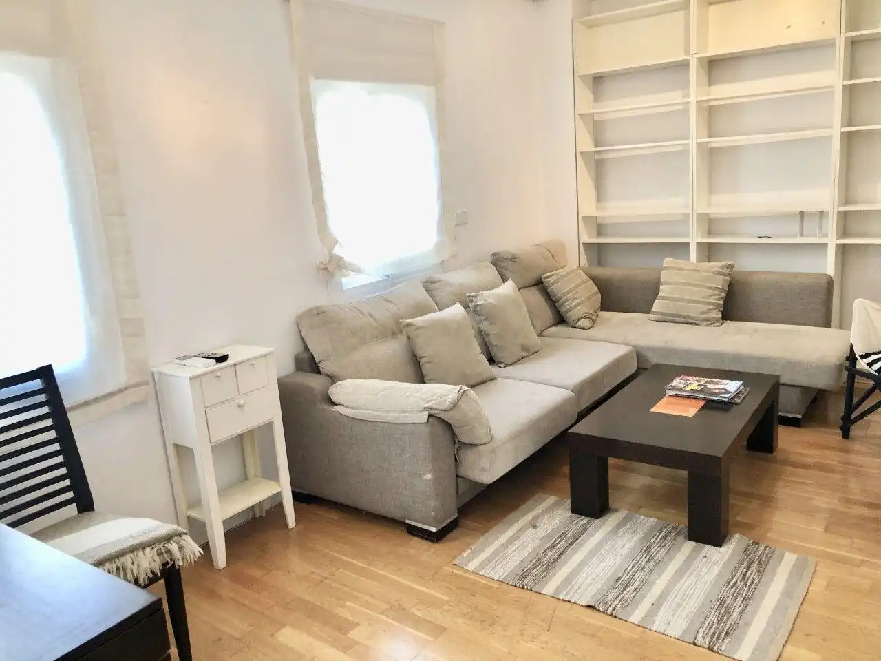 Living room of Apartments for rent in Madrid  with Air Conditioner, Furnished and Oven