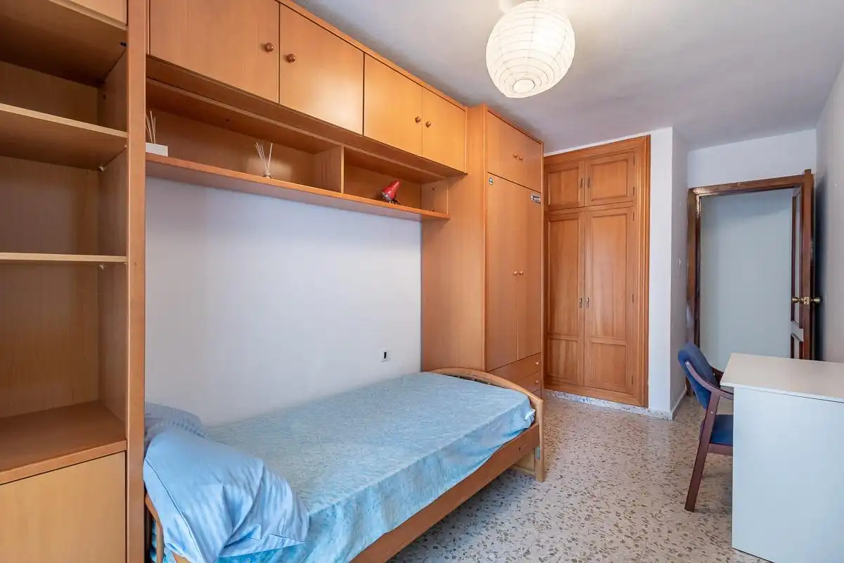 Bedroom of Flat for sale in Ronda
