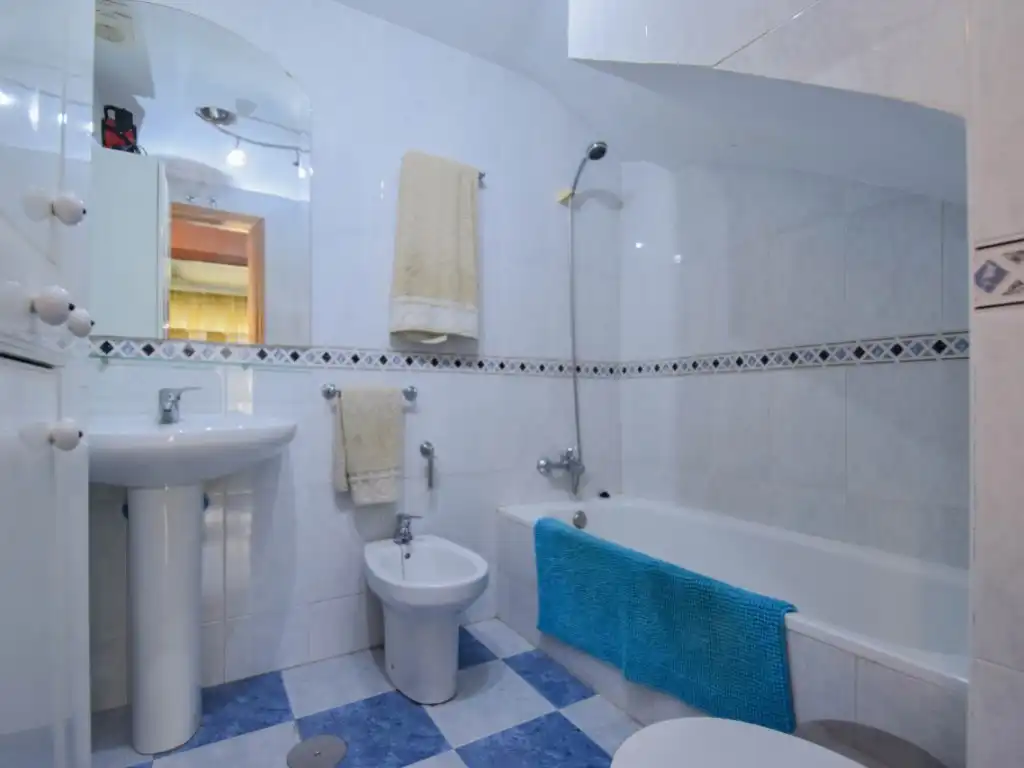 Baño de Dúplex en venta en Granada con Piscina
