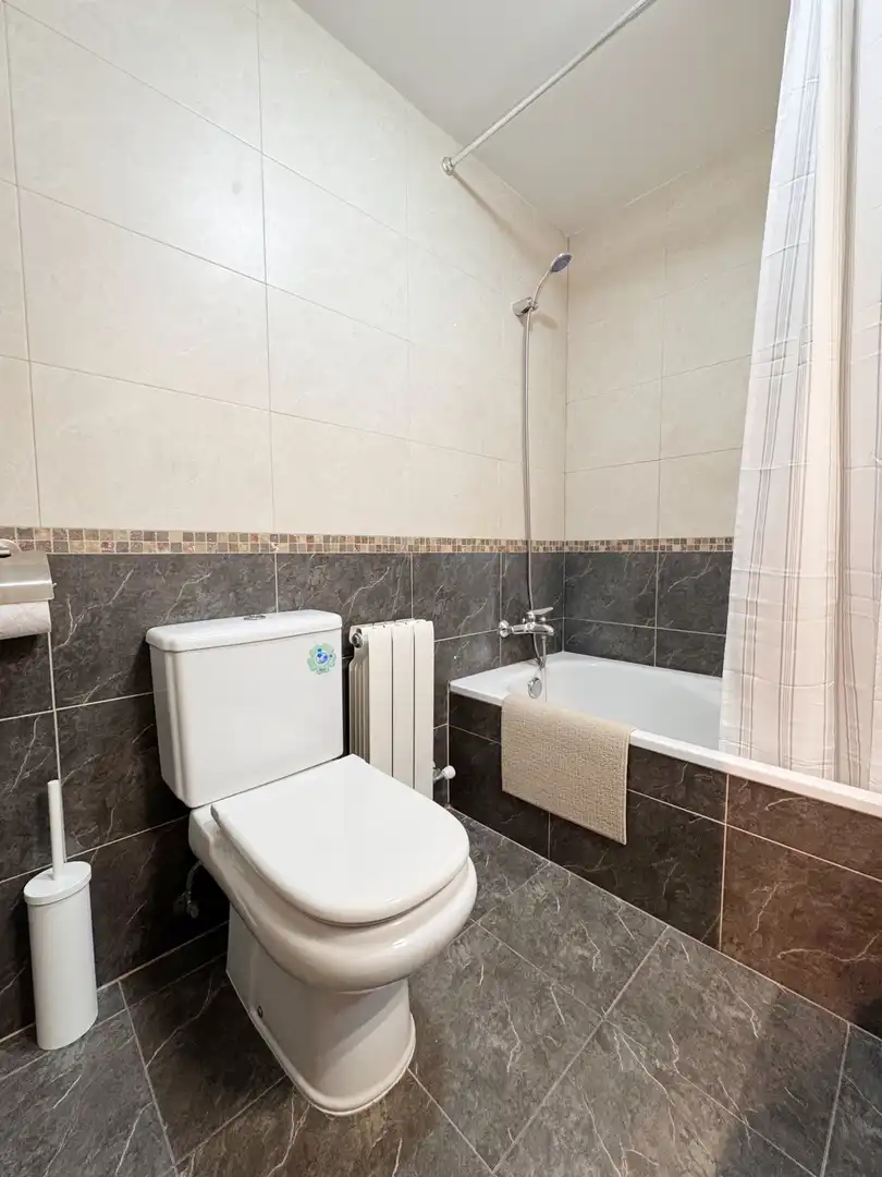 Flat for rent in Olite - Avenida Beire, Olite / Erriberri