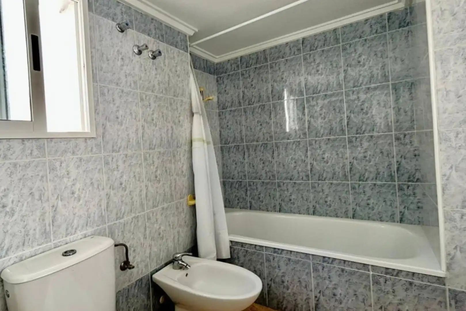 Bany de Àtic en venda en Torrevieja amb Aire condicionat, Calefacció i Terrassa