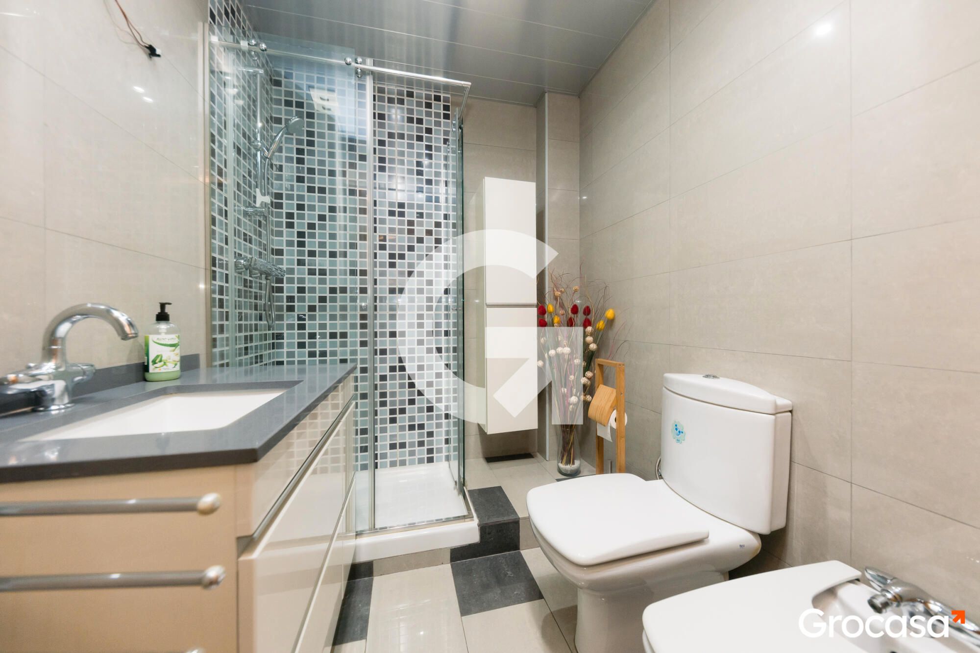 Baño de Piso en venta en El Prat de Llobregat con Horno y Balcón