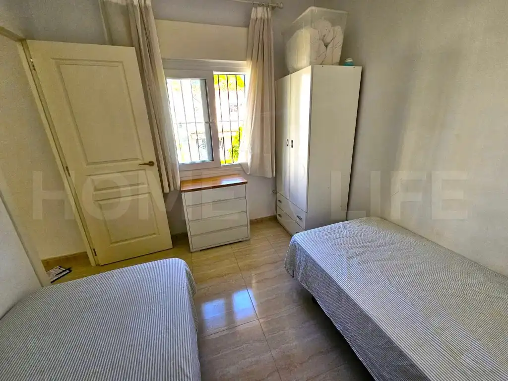 Dormitori de Casa adosada de lloguer en Benalmádena