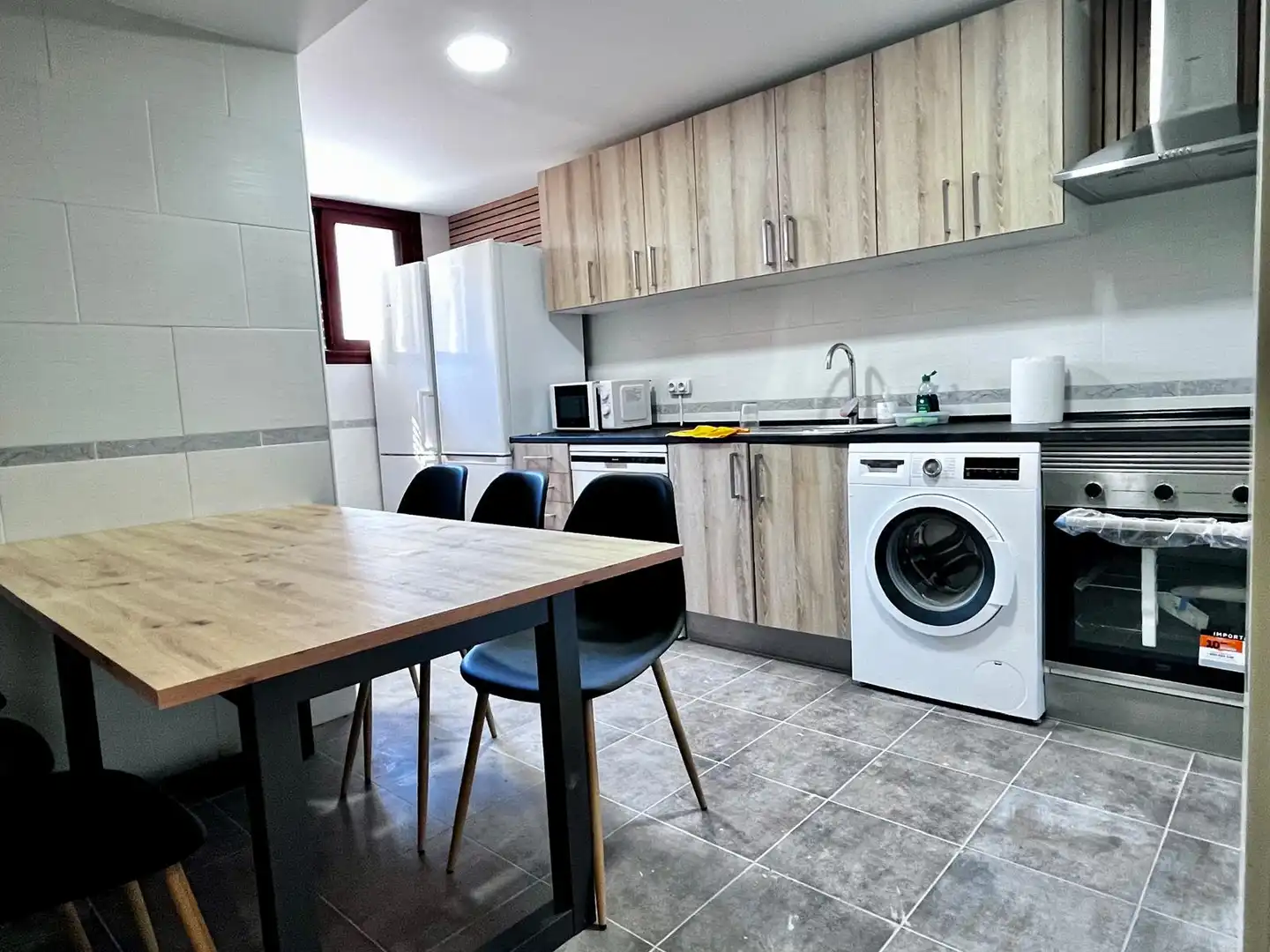 Room in Calle Paraguay, Villanueva de la Cañada ciudad