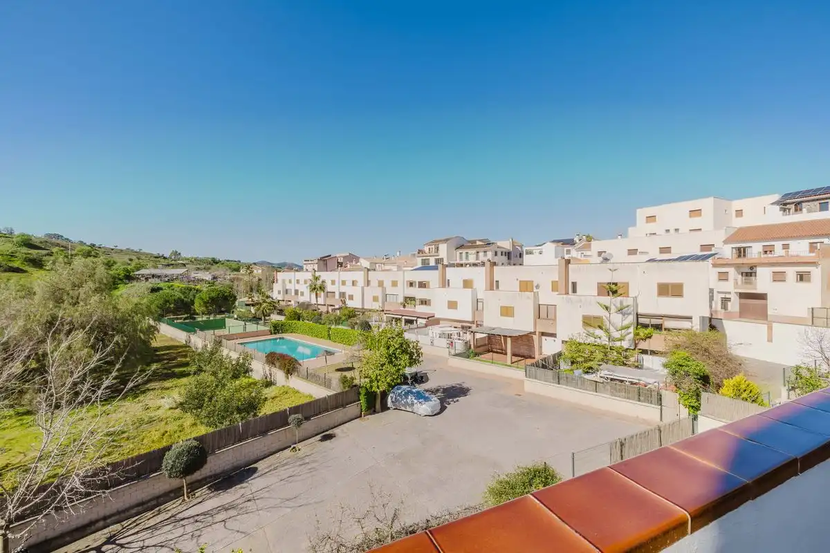 Adossat amb terrassa en venda a C. San Blas, imagen 37