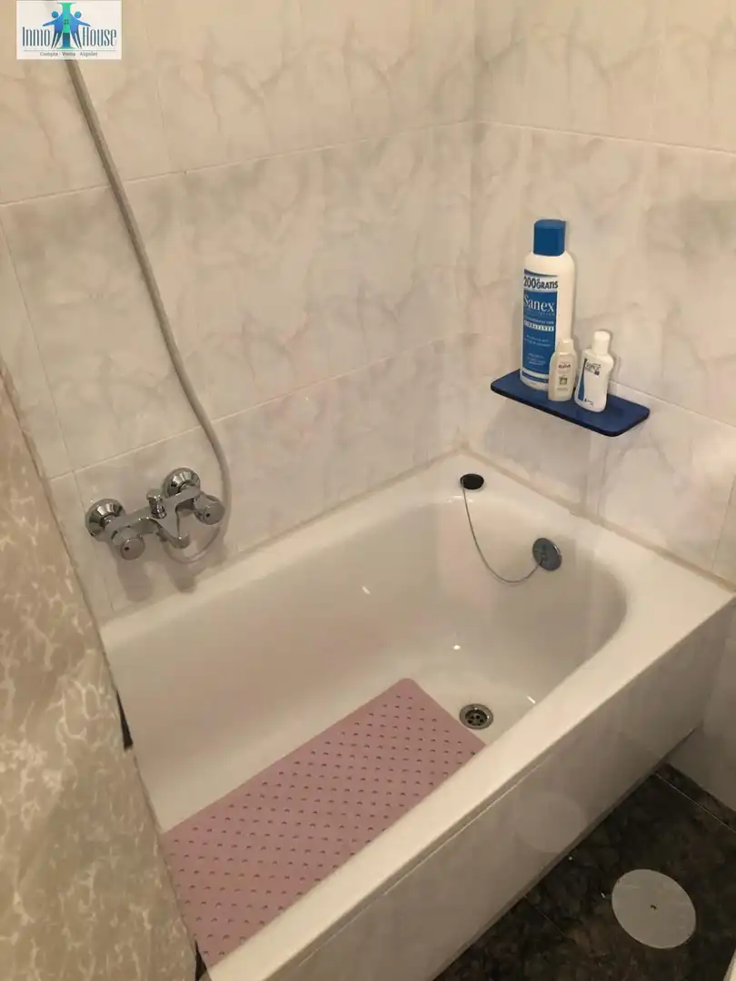 Bathroom of Houses for sale in Alcaraz  with Terrace, Furnished and Balcony