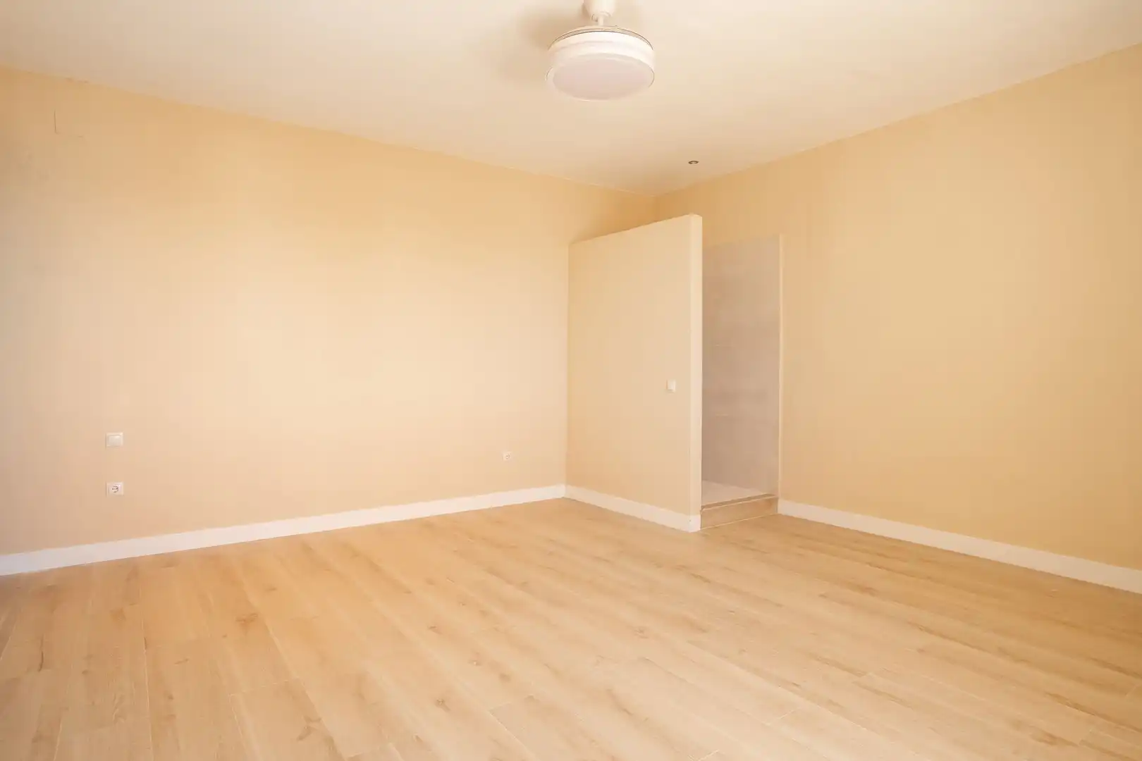 Habitación de Casa o chalet en venta en Benalmádena con Terraza y Balcón