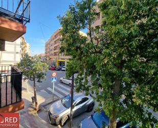 Casa adosada en venda a Avinguda D' Aureli Guaita Martorell, Picassent