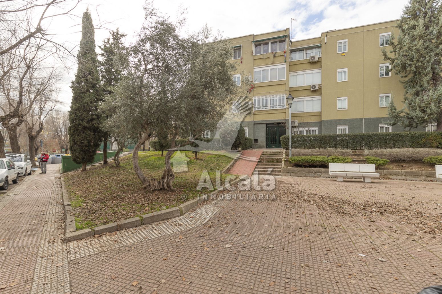 Außenansicht von Wohnung zum verkauf in Mejorada del Campo mit Klimaanlage und Heizung