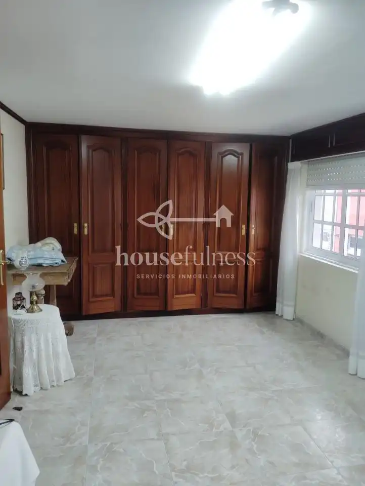 Habitación de Casa adosada en venta en Ares con Calefacción, Terraza y Trastero