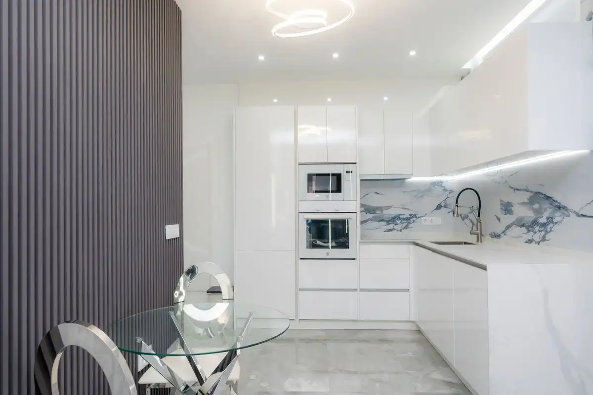 Ground floor with terrace for sale in Av. de Portugal, imagen 3