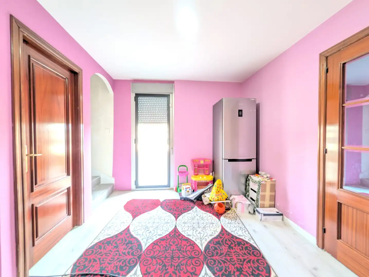 Dormitori de Casa o xalet en venda en Zaragoza amb Aire condicionat, Terrassa i Moblat