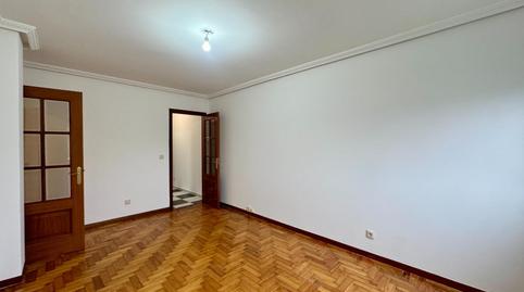 Foto 4 de Pis en venda a  Tui-coia, As Travesas - Balaídos, Vigo