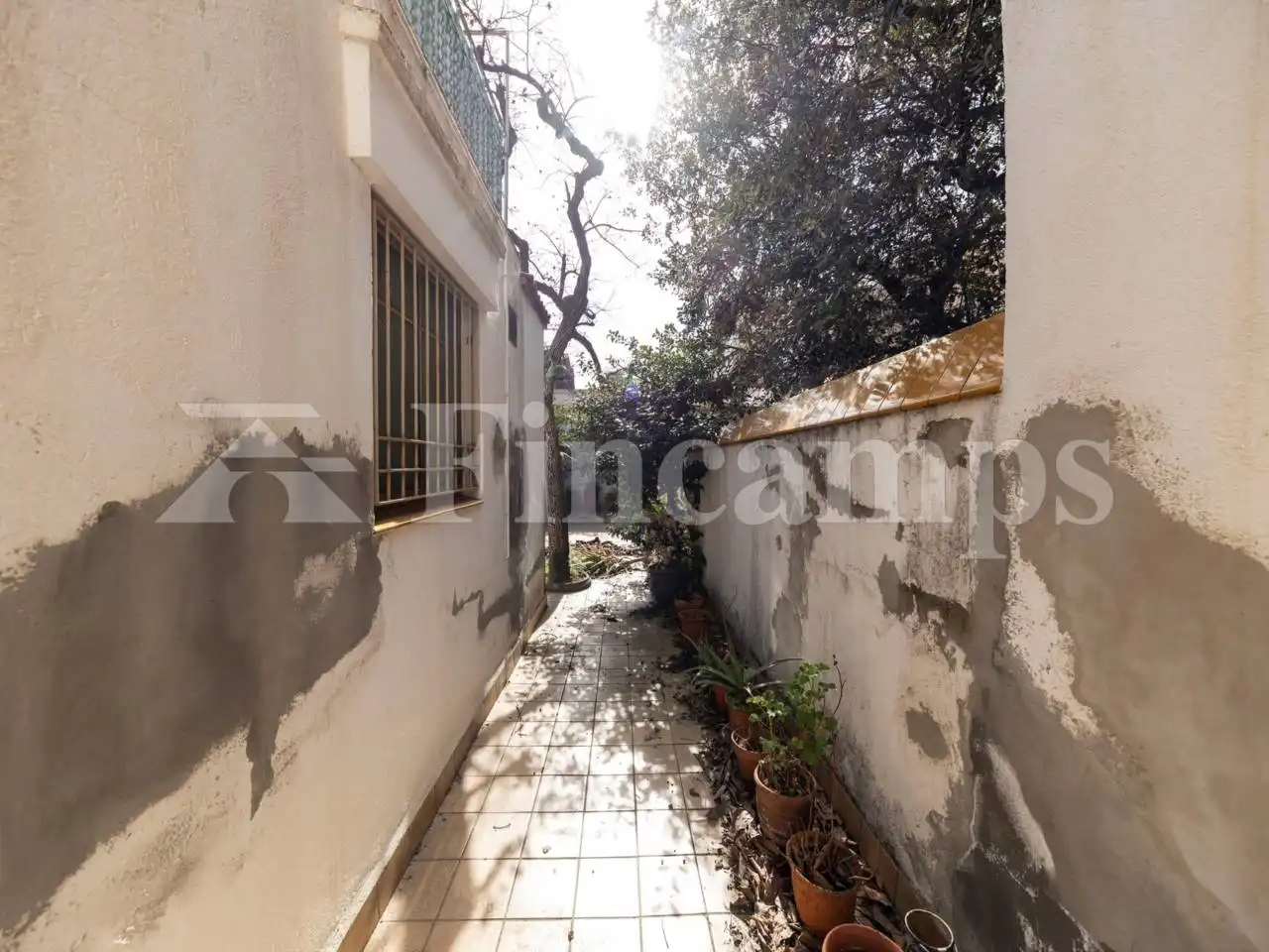 Vista exterior de Casa o chalet en venta en Sabadell con Calefacción